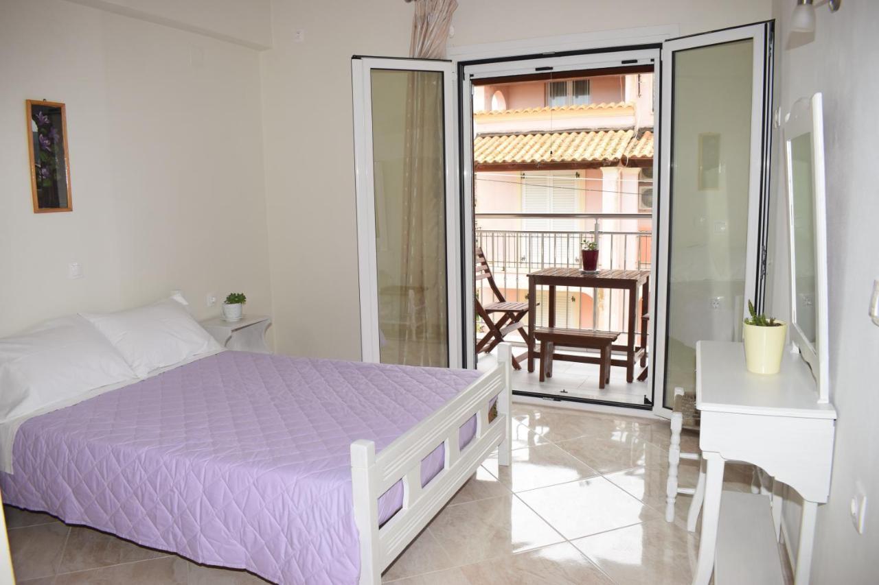 Mary'S Apartments Close To The Sea Агиос Георгиос Екстериор снимка