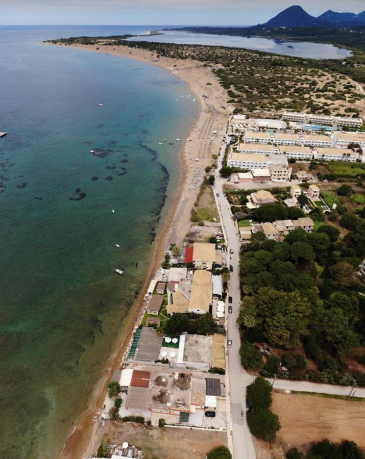 Mary'S Apartments Close To The Sea Агиос Георгиос Екстериор снимка